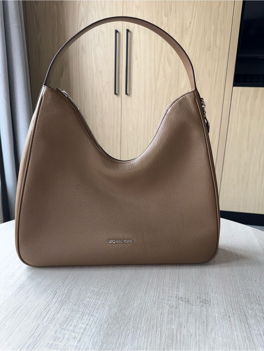 Michael Kors Nayla Pebbled Leather bag